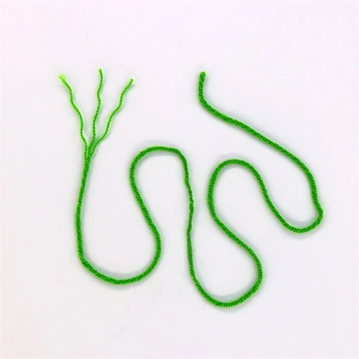 8 ply acrylic yarn